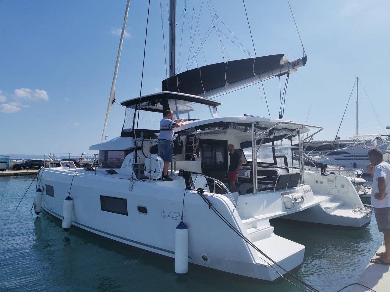 Lagoon 42 - 4