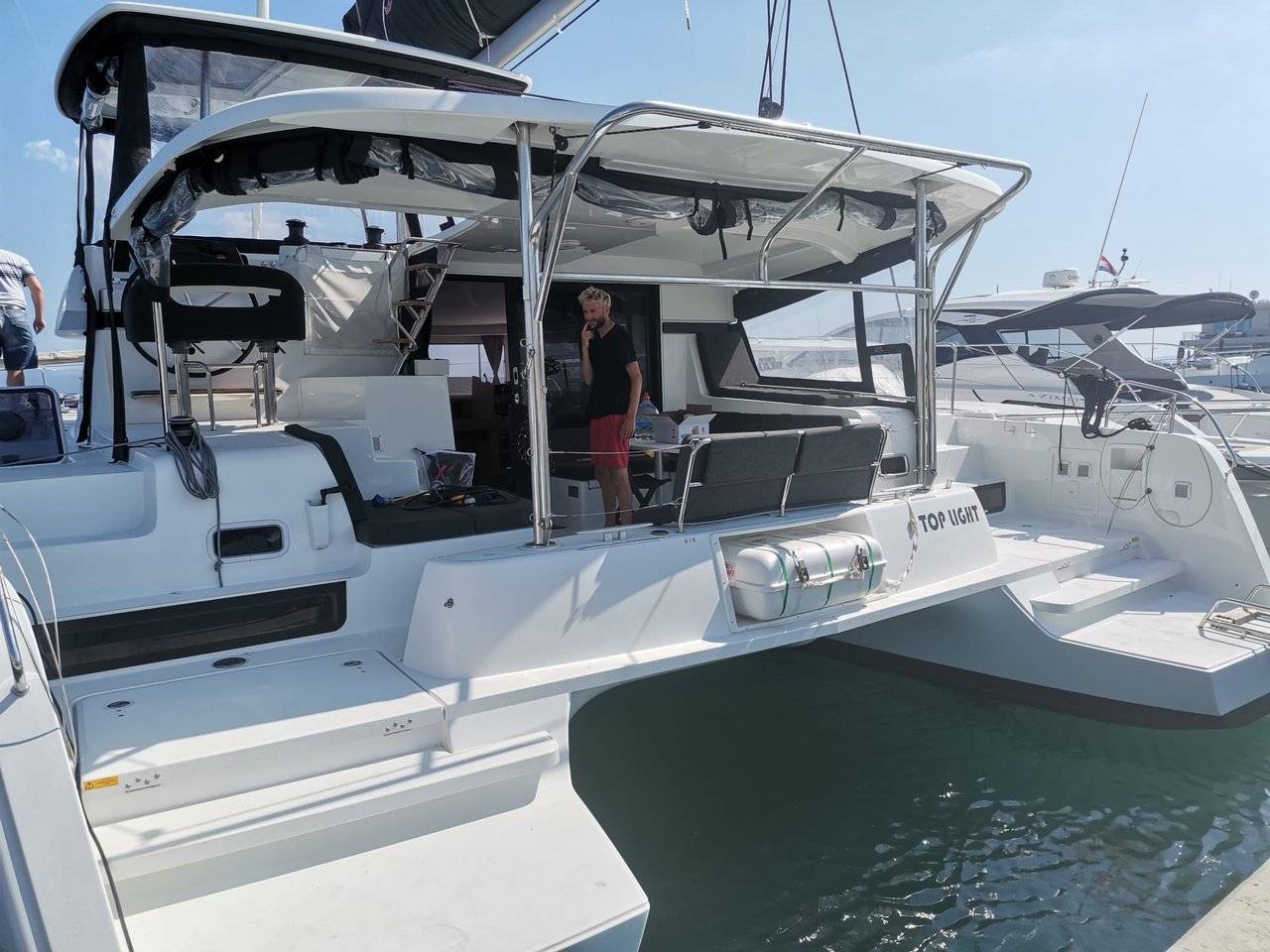 Lagoon 42 - 2