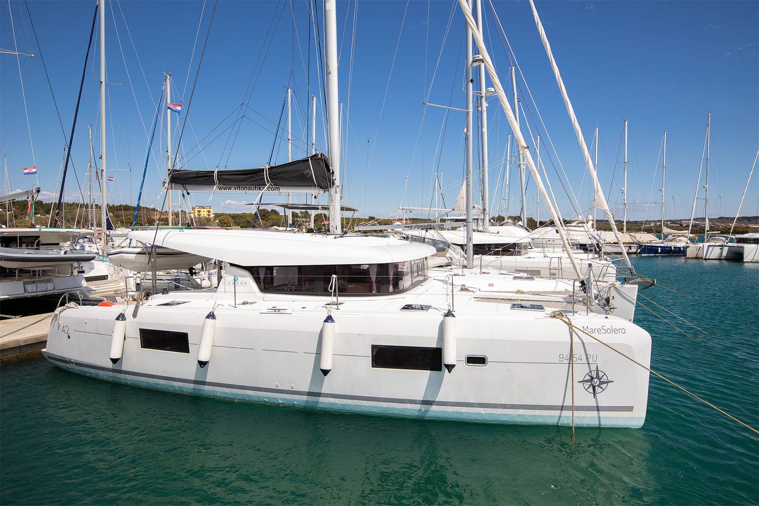 Lagoon 42 - 2