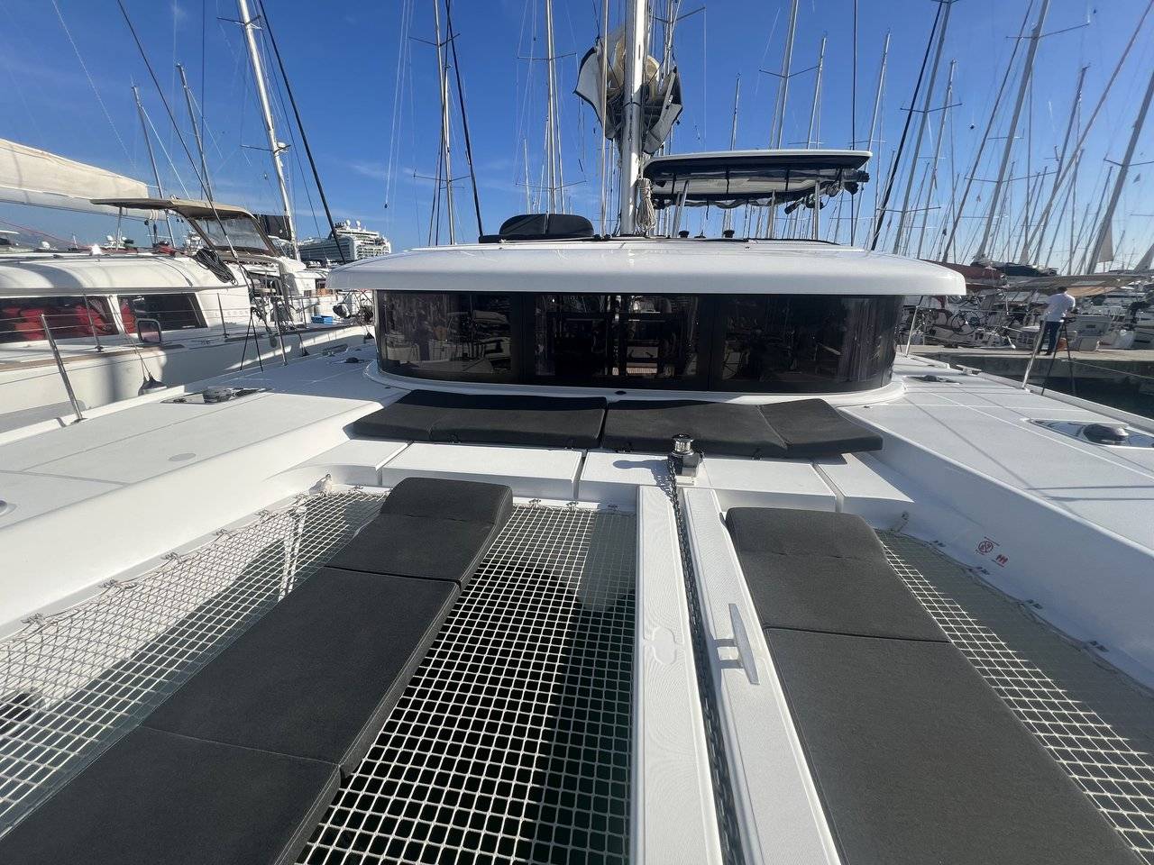 Lagoon 42 - 3