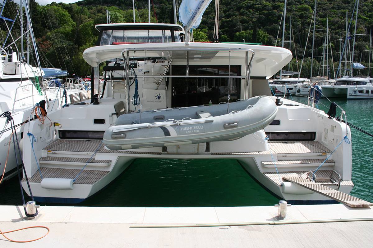 Lagoon 42 - 2