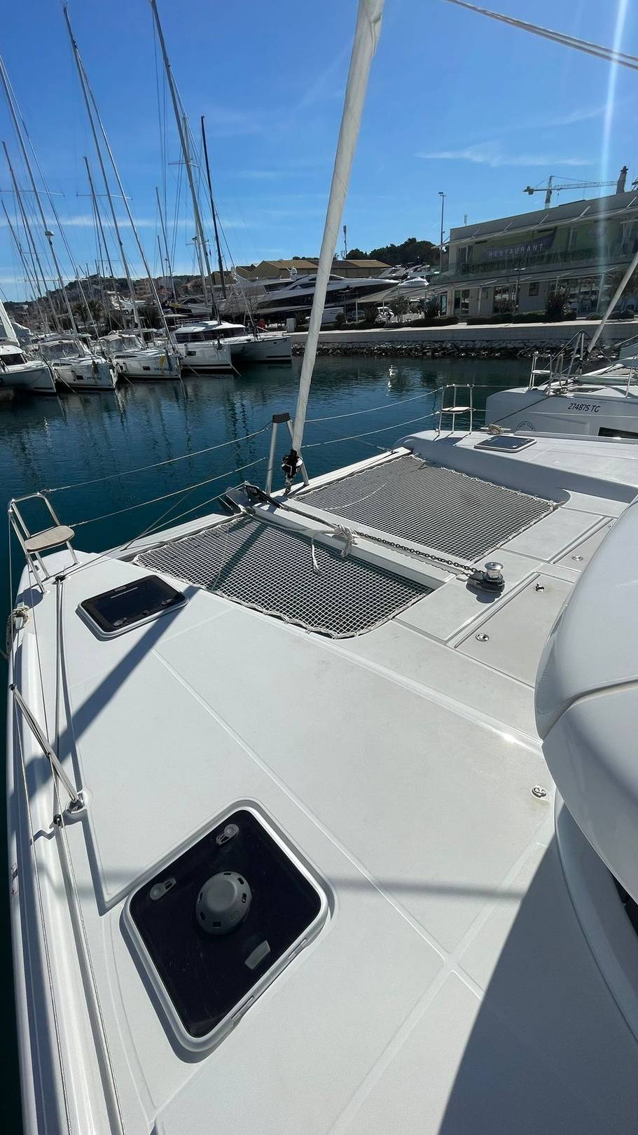 Lagoon 42 - 3