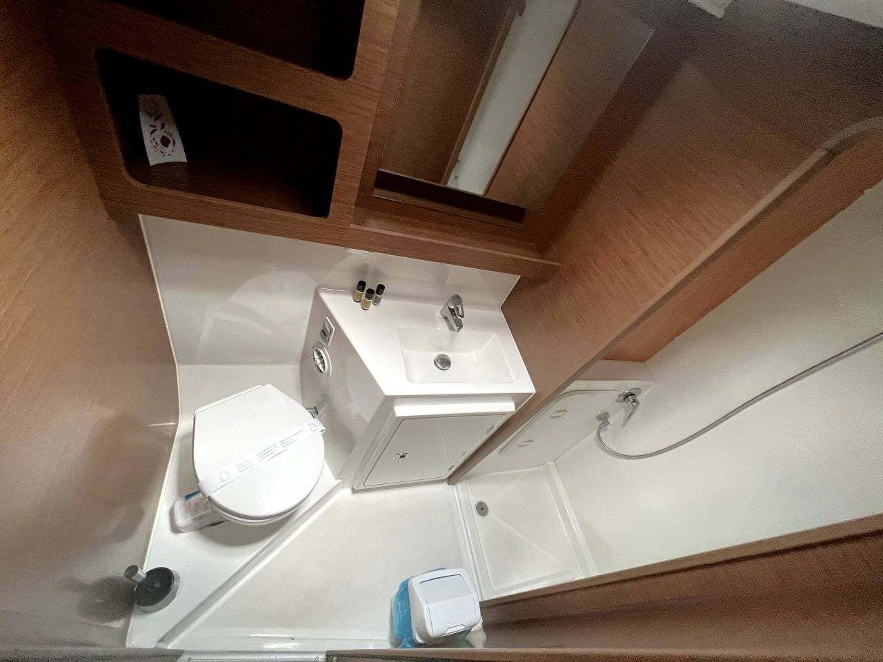Lagoon 42 - 3