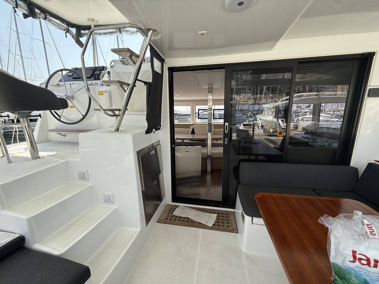 Lagoon 42 - 4
