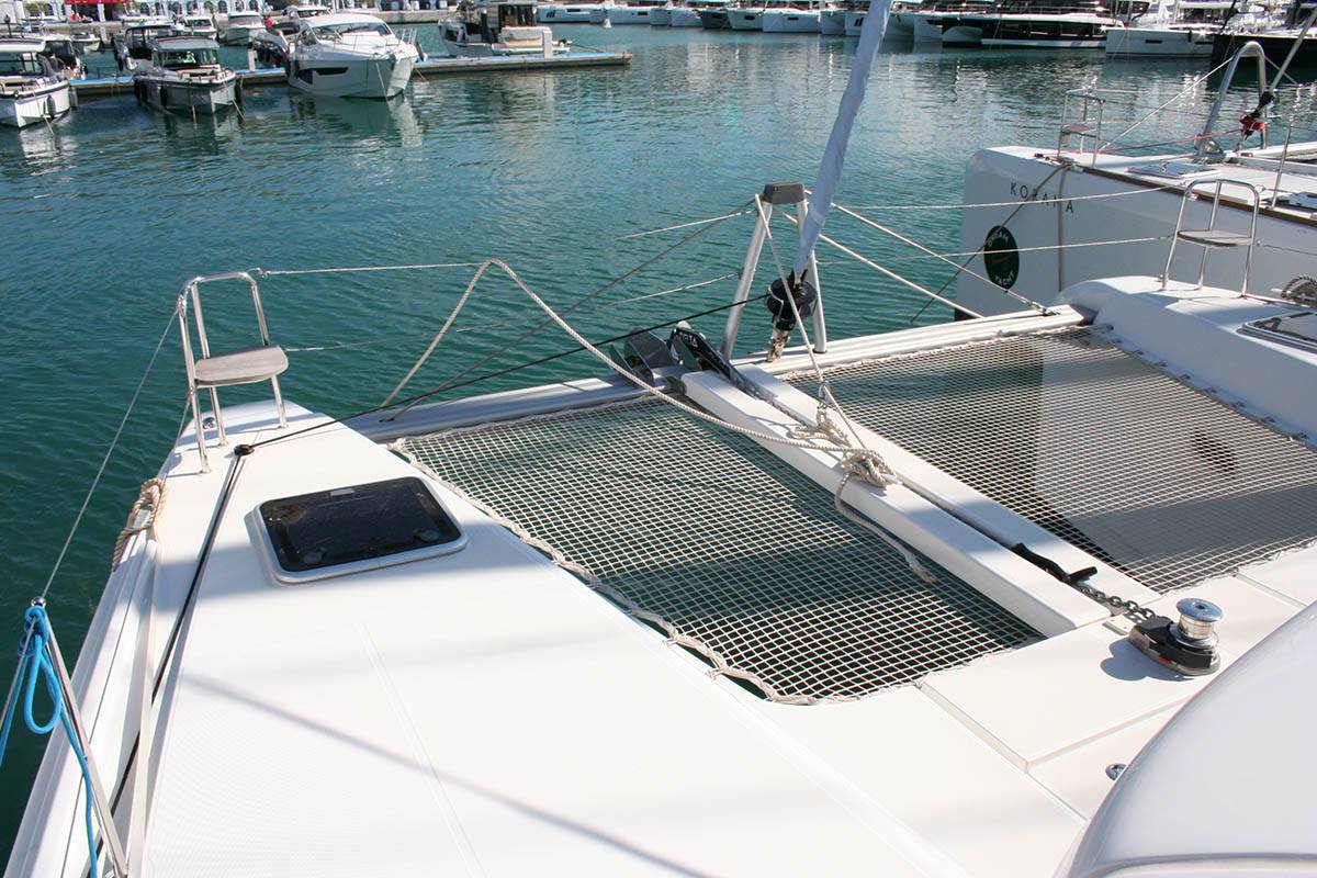 Lagoon 42 - 2