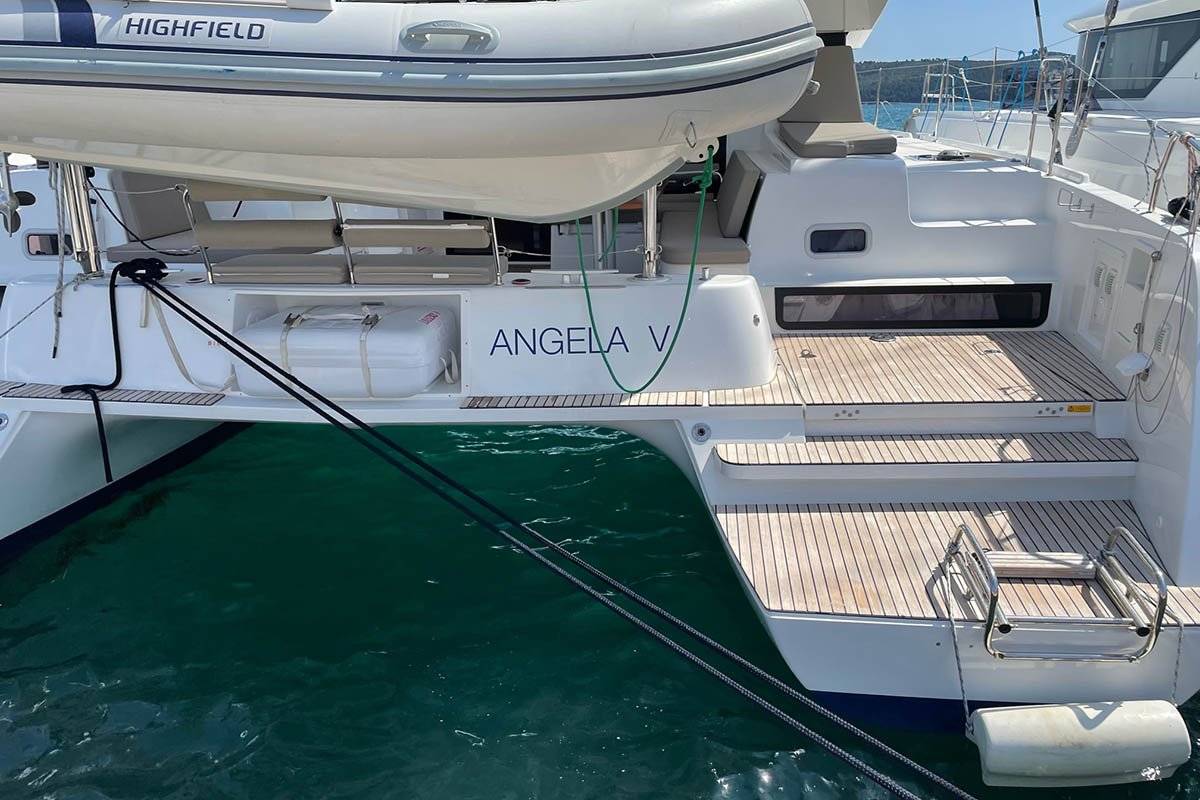 Lagoon 42 - 3