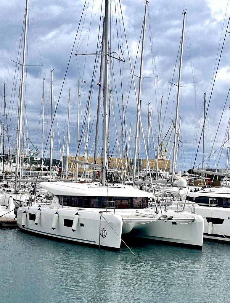 Lagoon 42 - 5