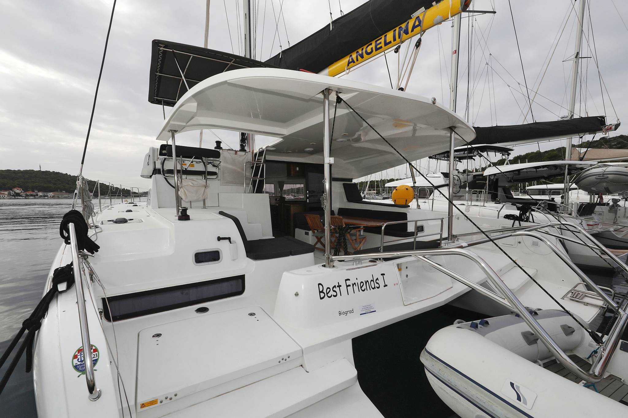 Lagoon 42 - 4