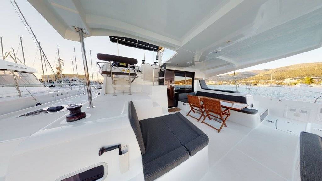 Lagoon 42 - 5