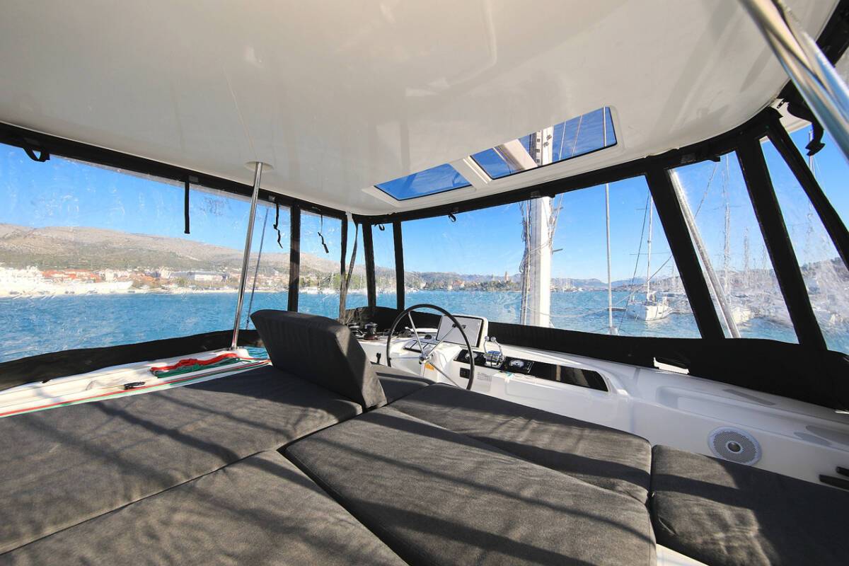 Lagoon 46 - 3
