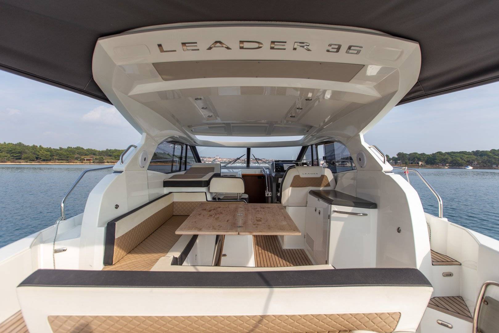 Leader 36 - 4
