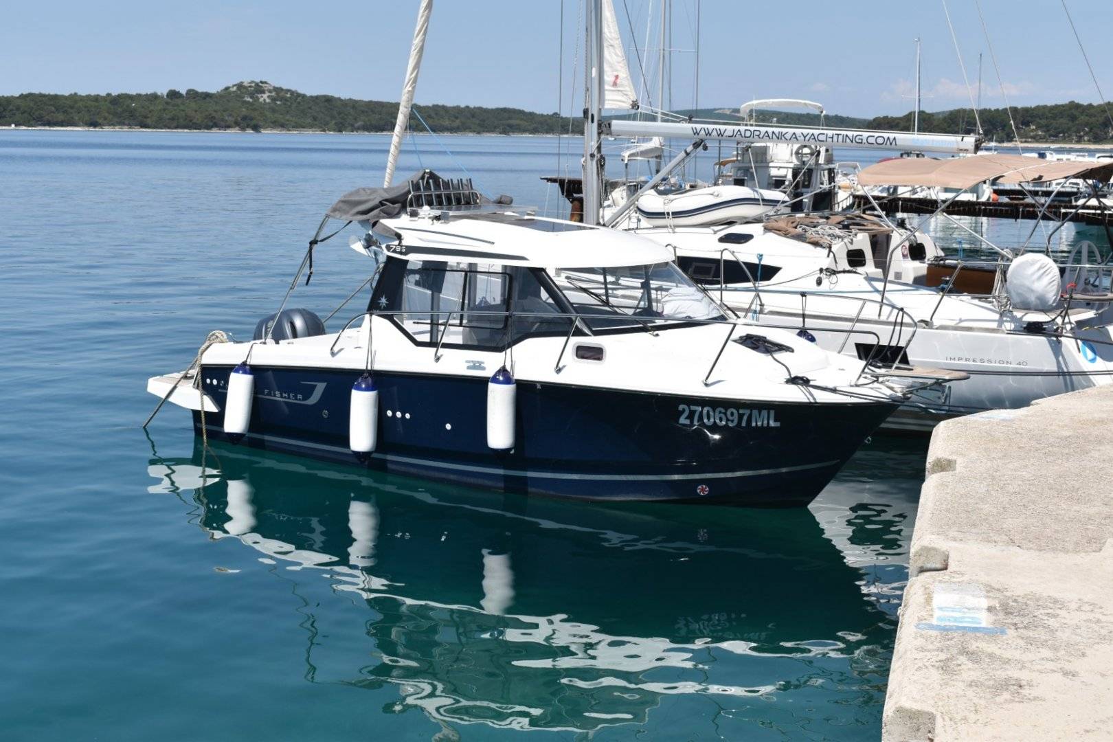 Merry Fisher 795 - 3