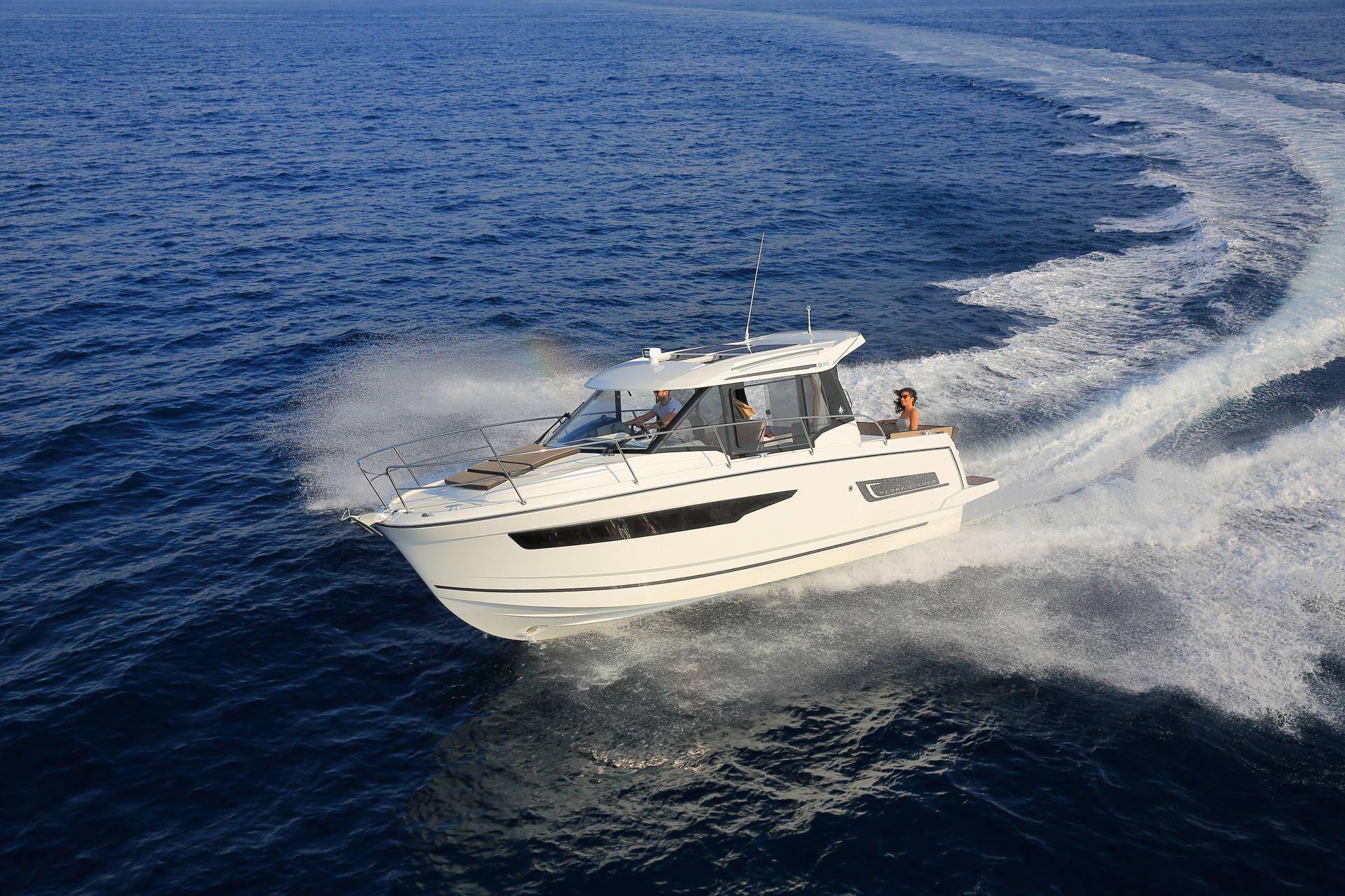 Merry Fisher 895 - 4