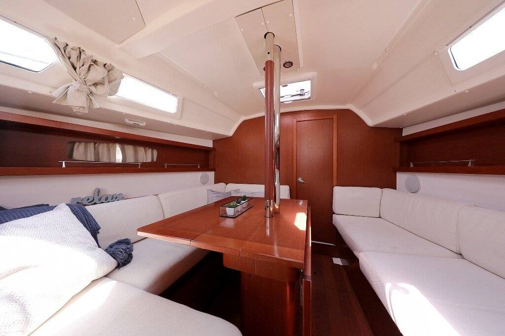 Oceanis 34 - 3