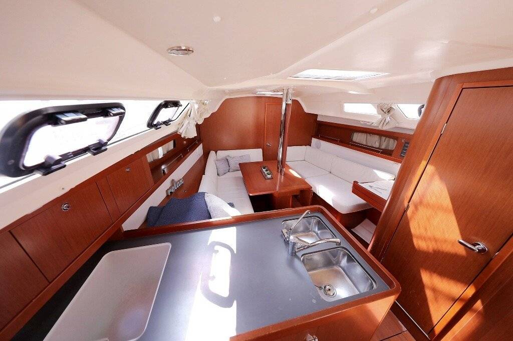 Oceanis 34 - 4