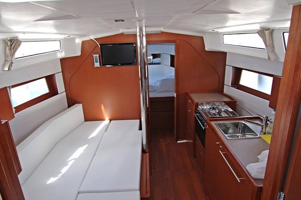 Oceanis 38 - 3