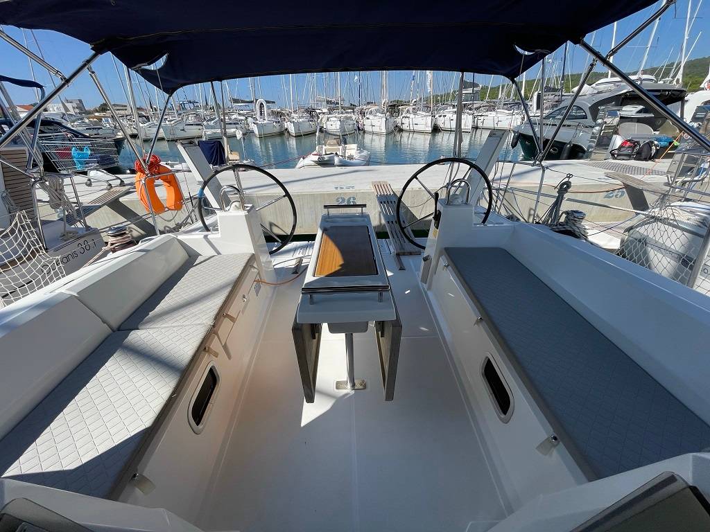 Oceanis 38 - 2