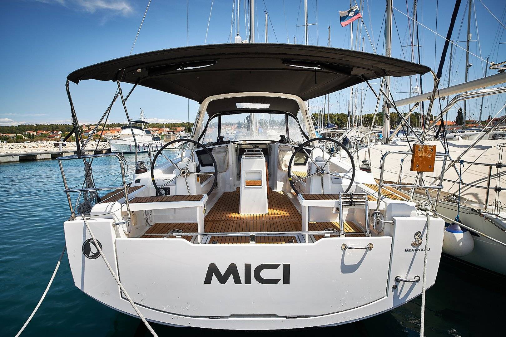 Oceanis 38.1 - 2