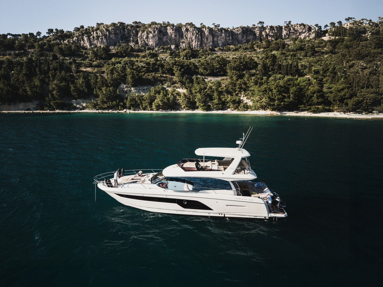 Prestige 590 Fly - 2