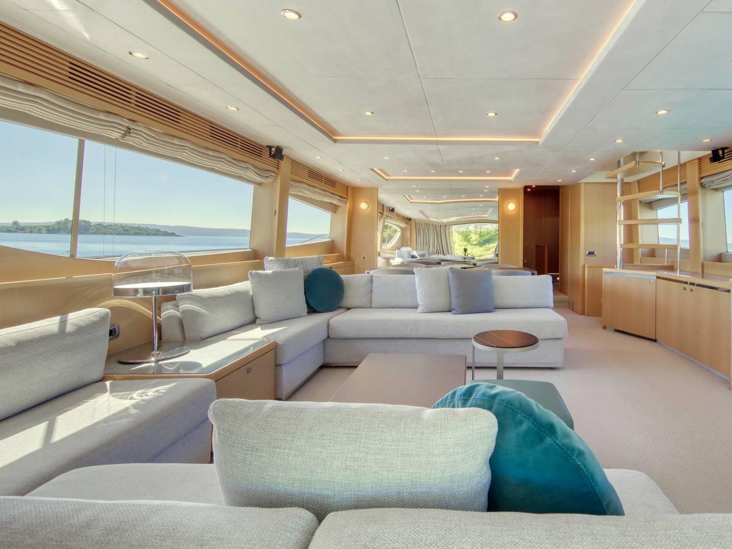 Princess 85 Flybridge - 5