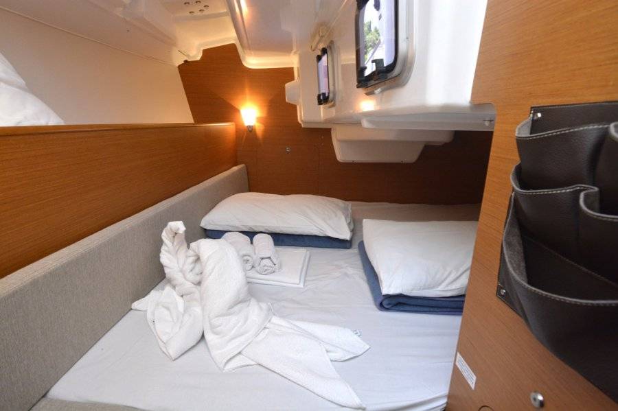 Sun Odyssey 33i - 4