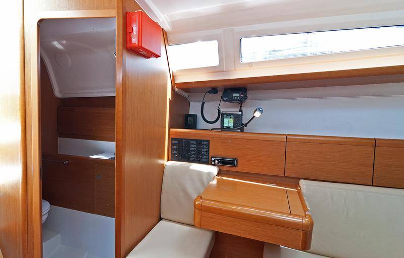 Sun Odyssey 33i - 5
