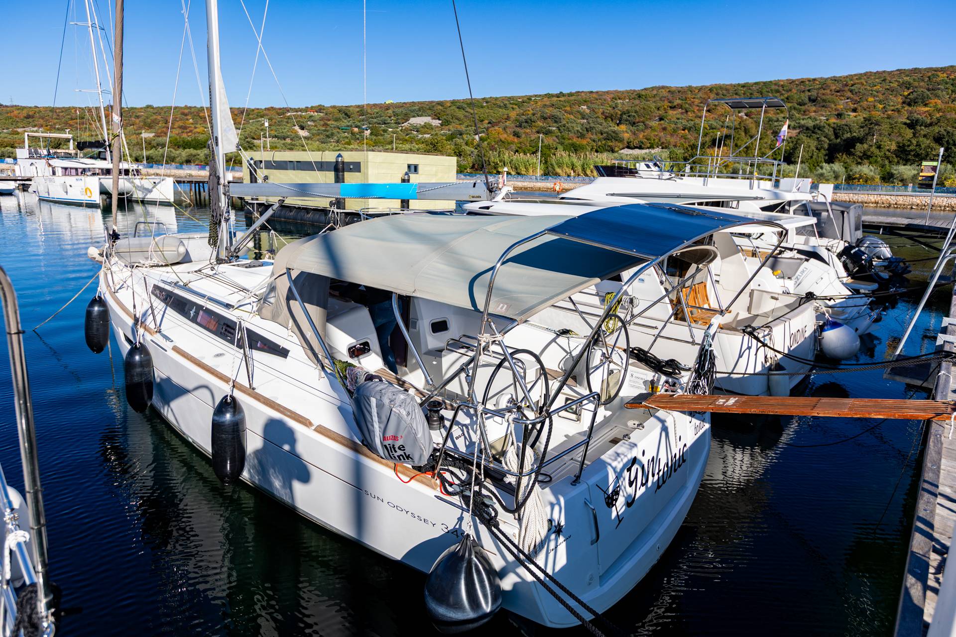 Sun Odyssey 349