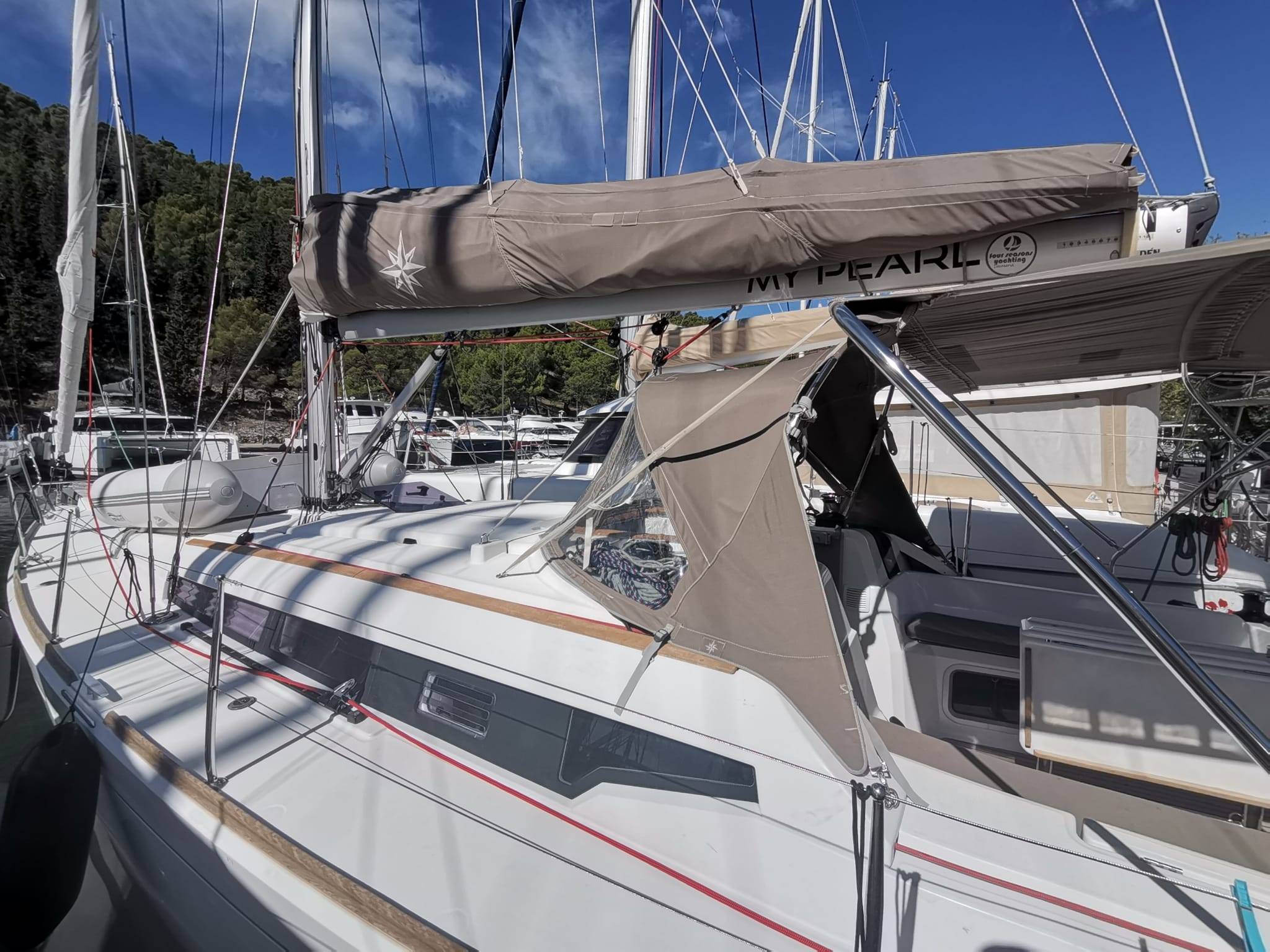 Sun Odyssey 389 - 5
