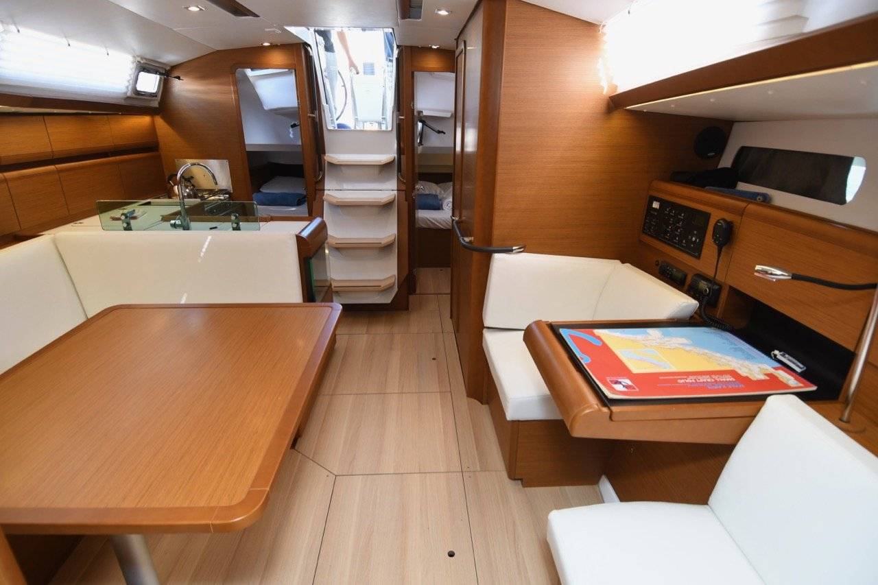 Sun Odyssey 419 - 3