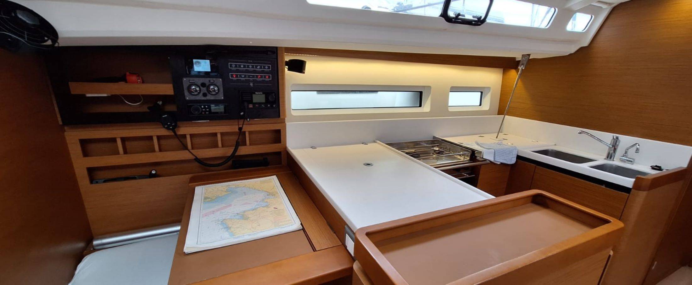 Sun Odyssey 440 - 4