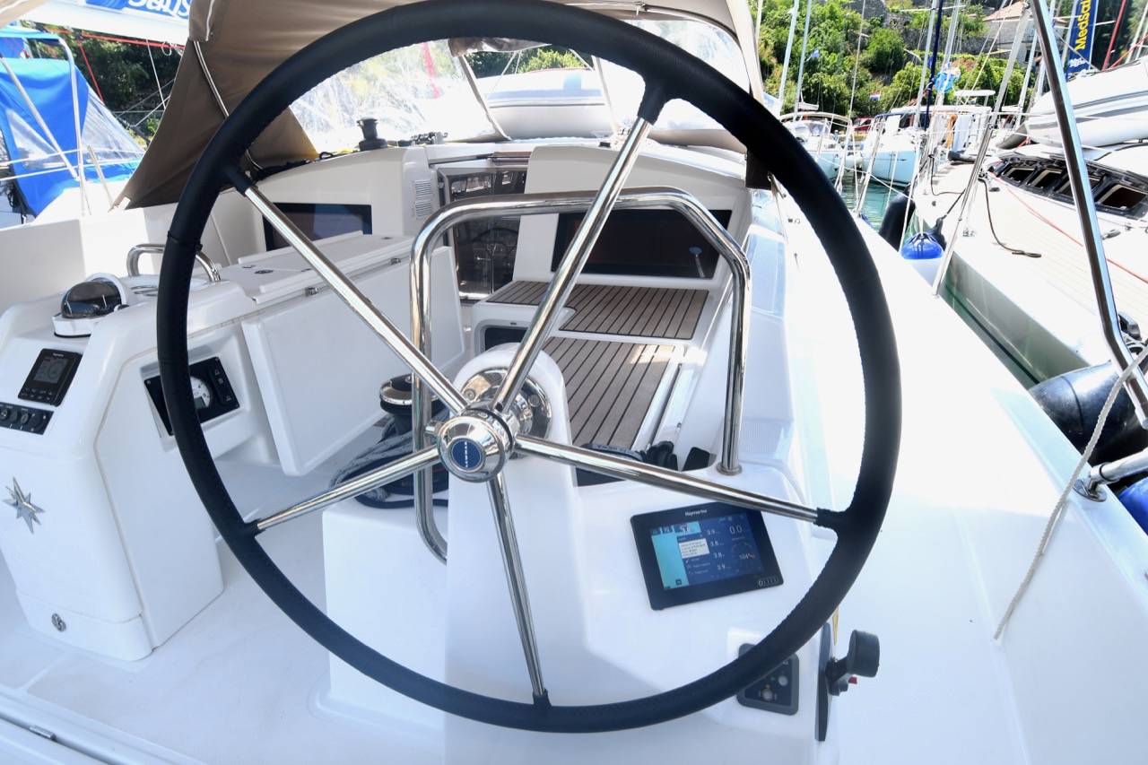 Sun Odyssey 440 - 2