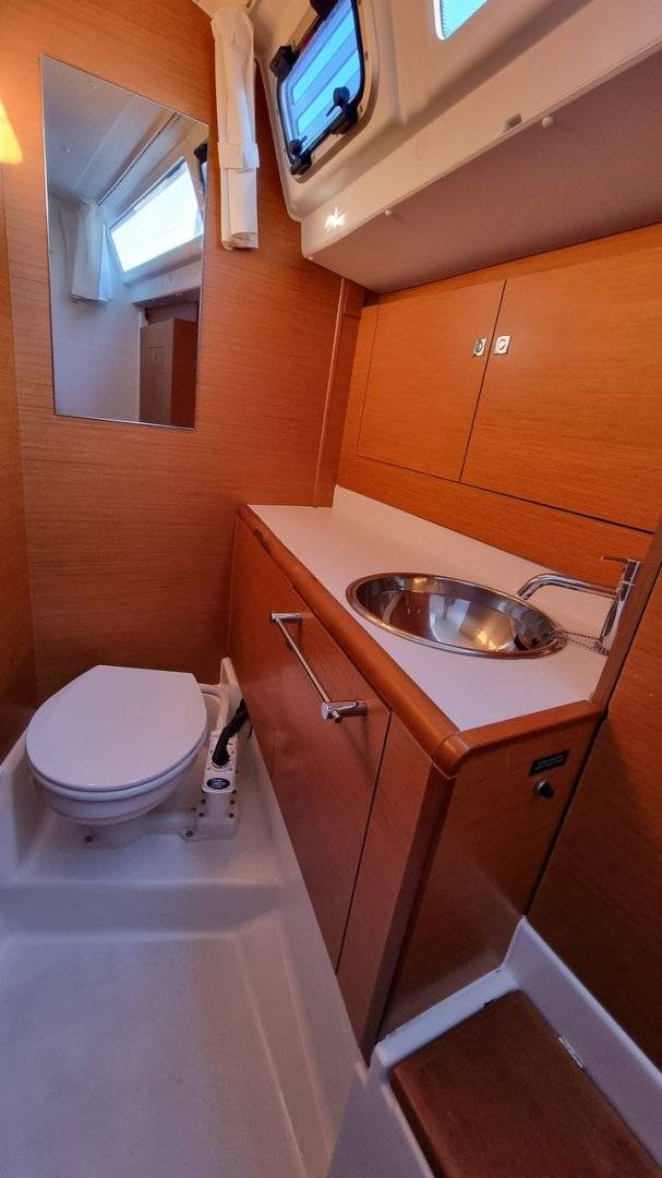Sun Odyssey 449 - 3