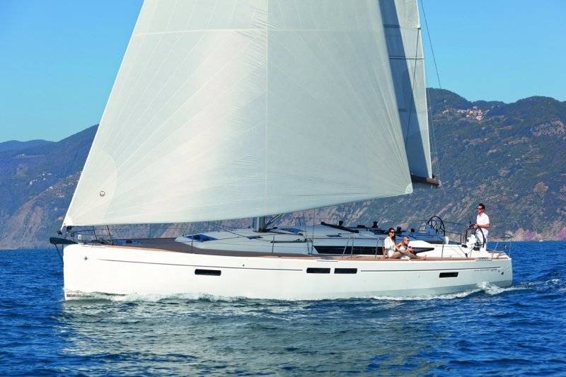 Sun Odyssey 479 - 3