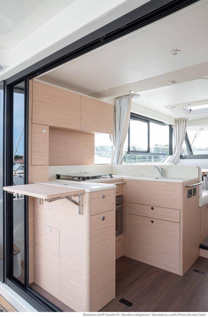 Swift Trawler 41 Fly - 3