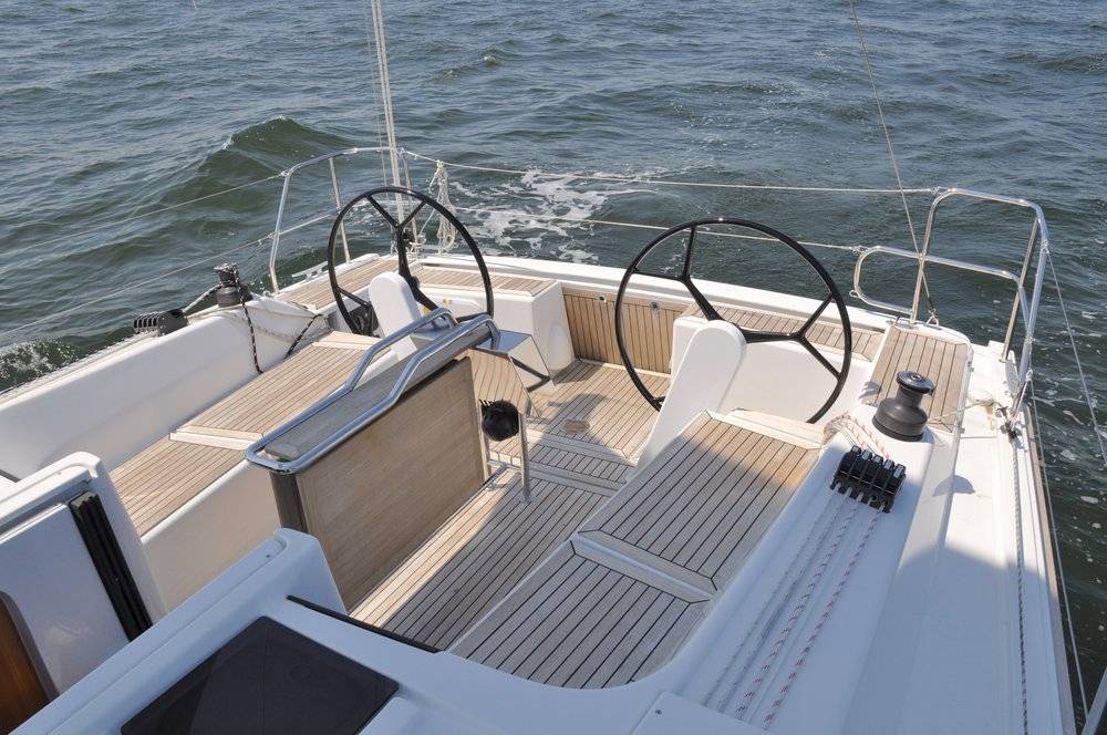 Hanse 385 - 3