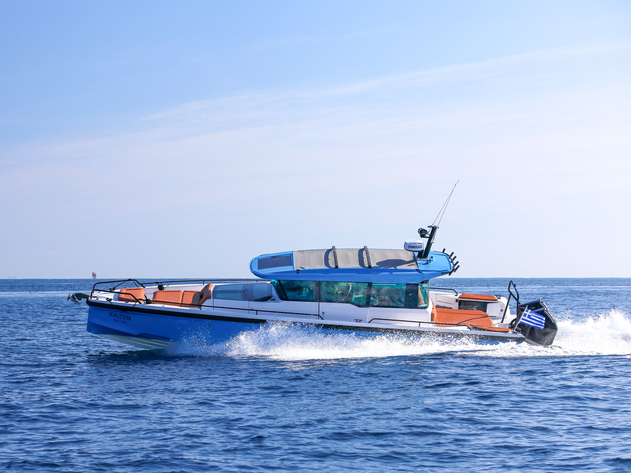 Axopar 37 XC Cross Cabin - 4