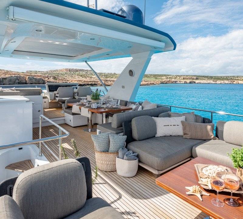 Azimut 66 - 3