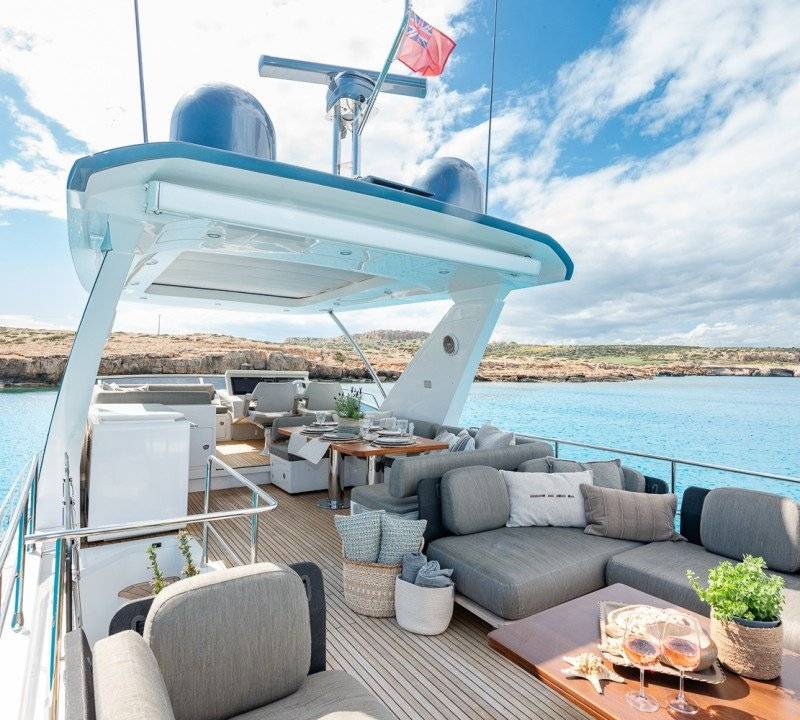 Azimut 66 - 4