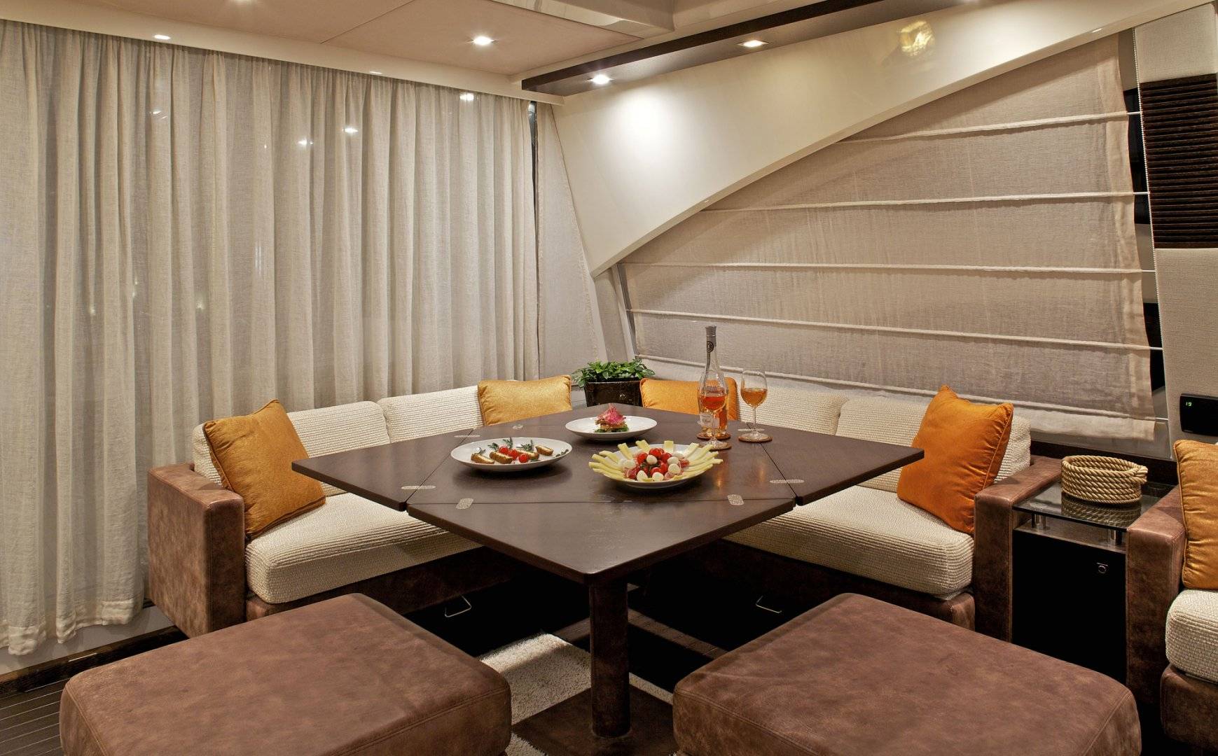 Azimut 85 - 2