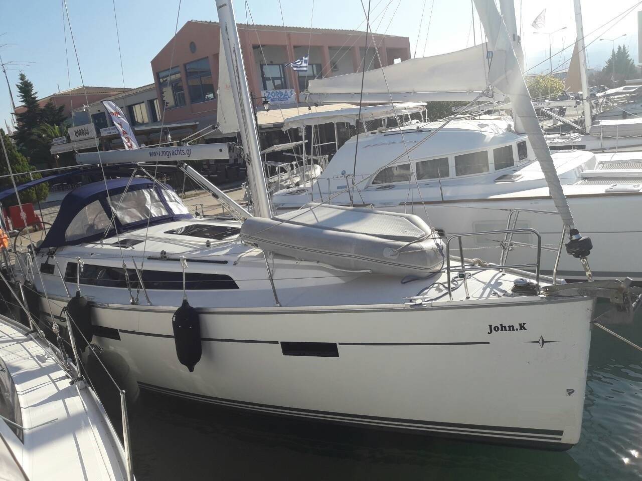 Bavaria 37 Cruiser - 2