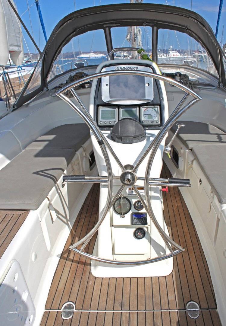 Bavaria 38 Cruiser - 3