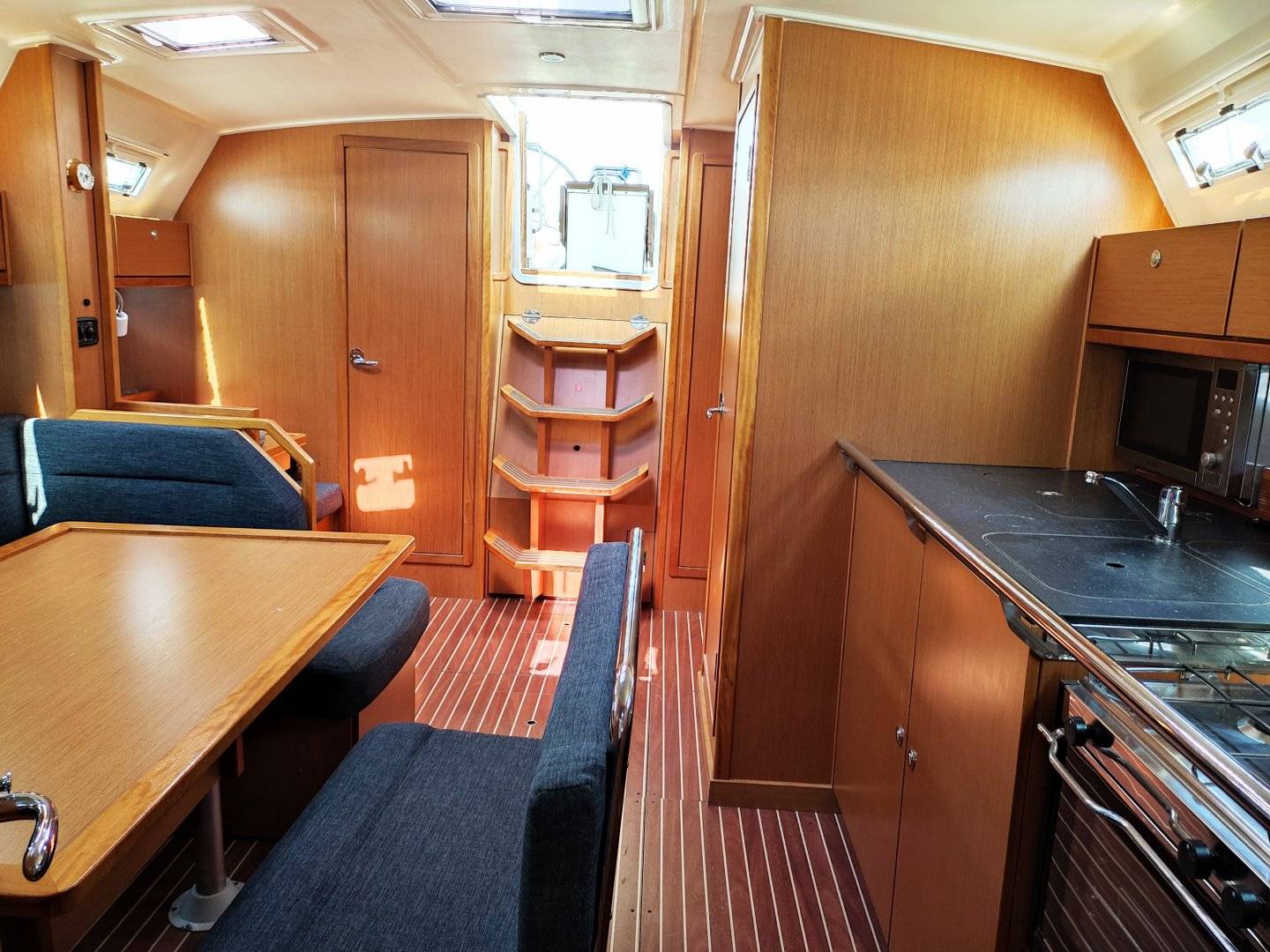 Bavaria 40 Cruiser - 4