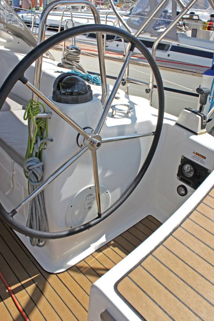 Bavaria 42 Cruiser - 5
