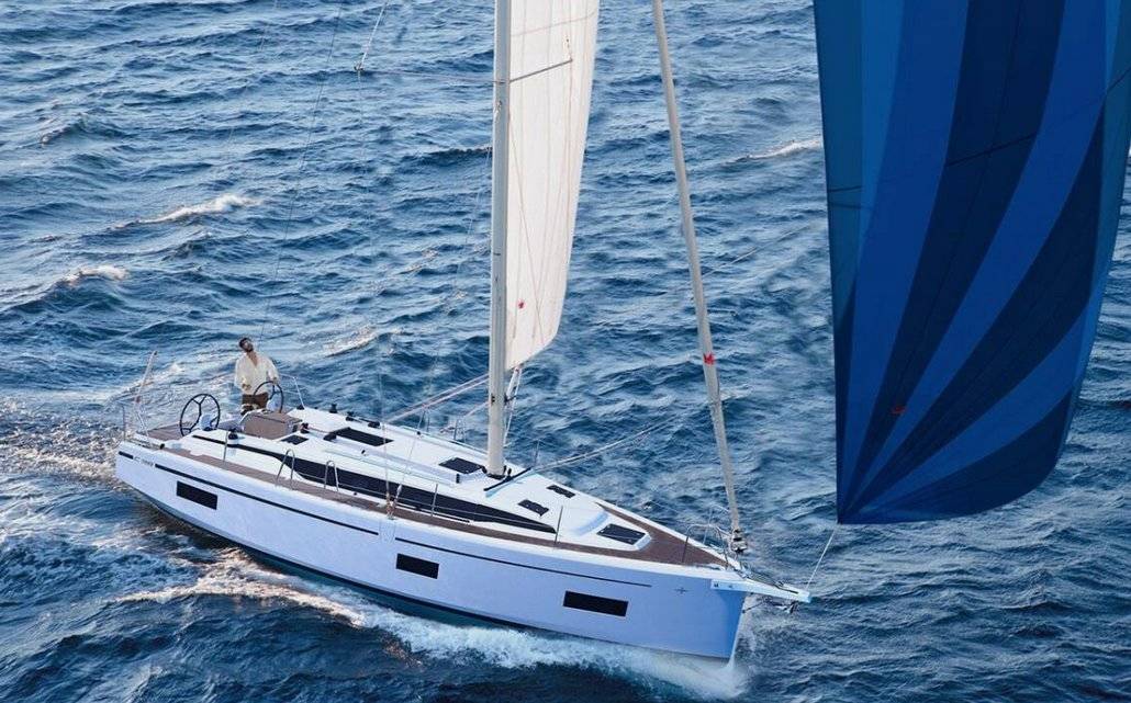 Bavaria C38 - 3