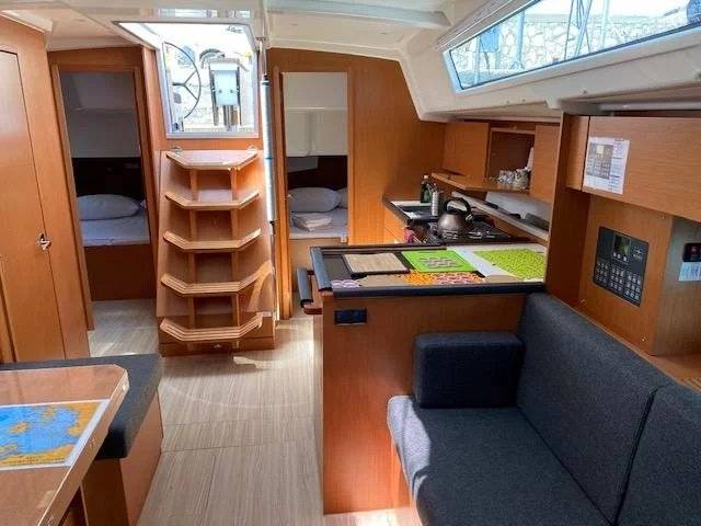 Bavaria C42 - 4