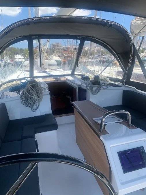 Bavaria C42 - 4