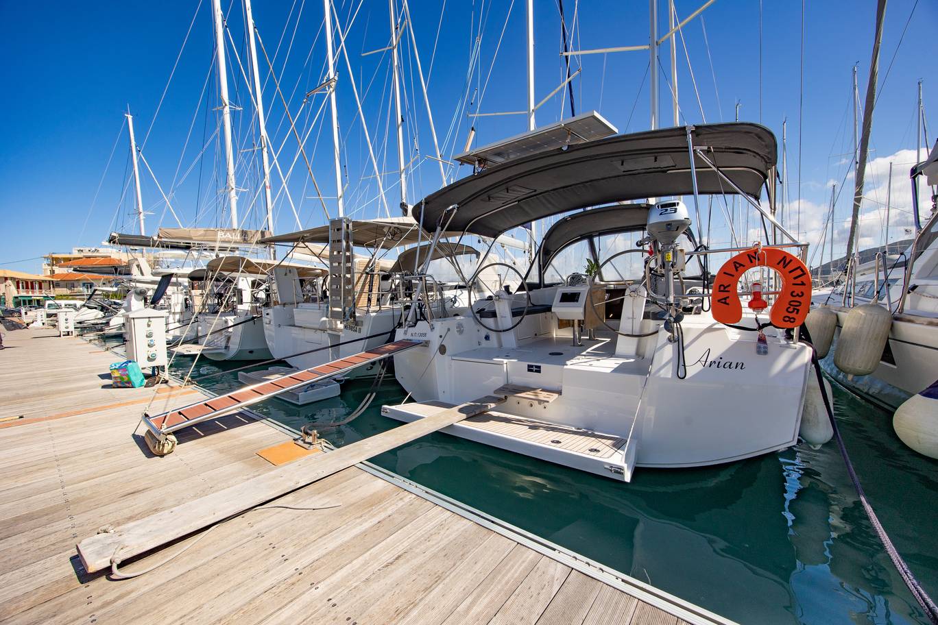 Bavaria C42