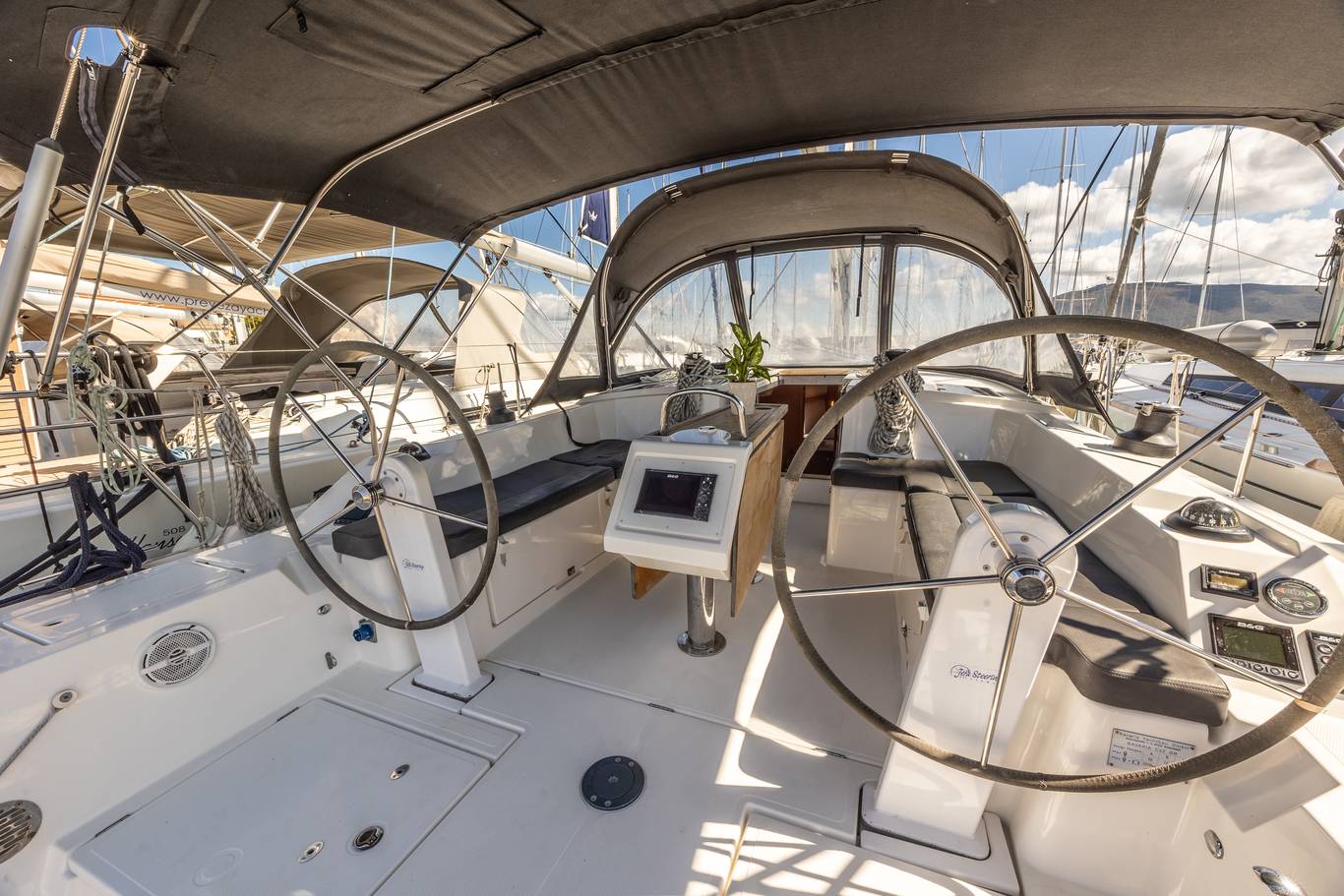 Bavaria C42 - 5