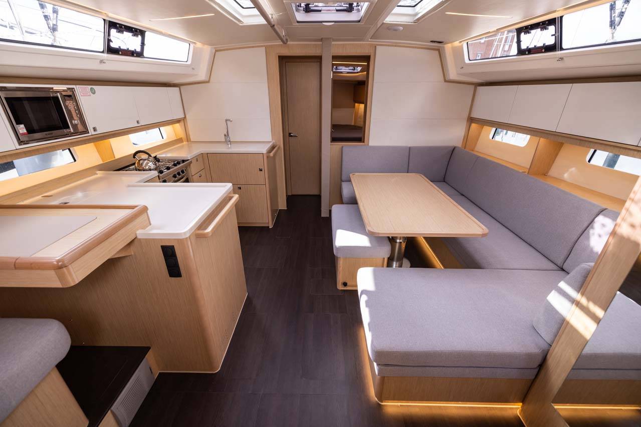 Bavaria C46 - 5