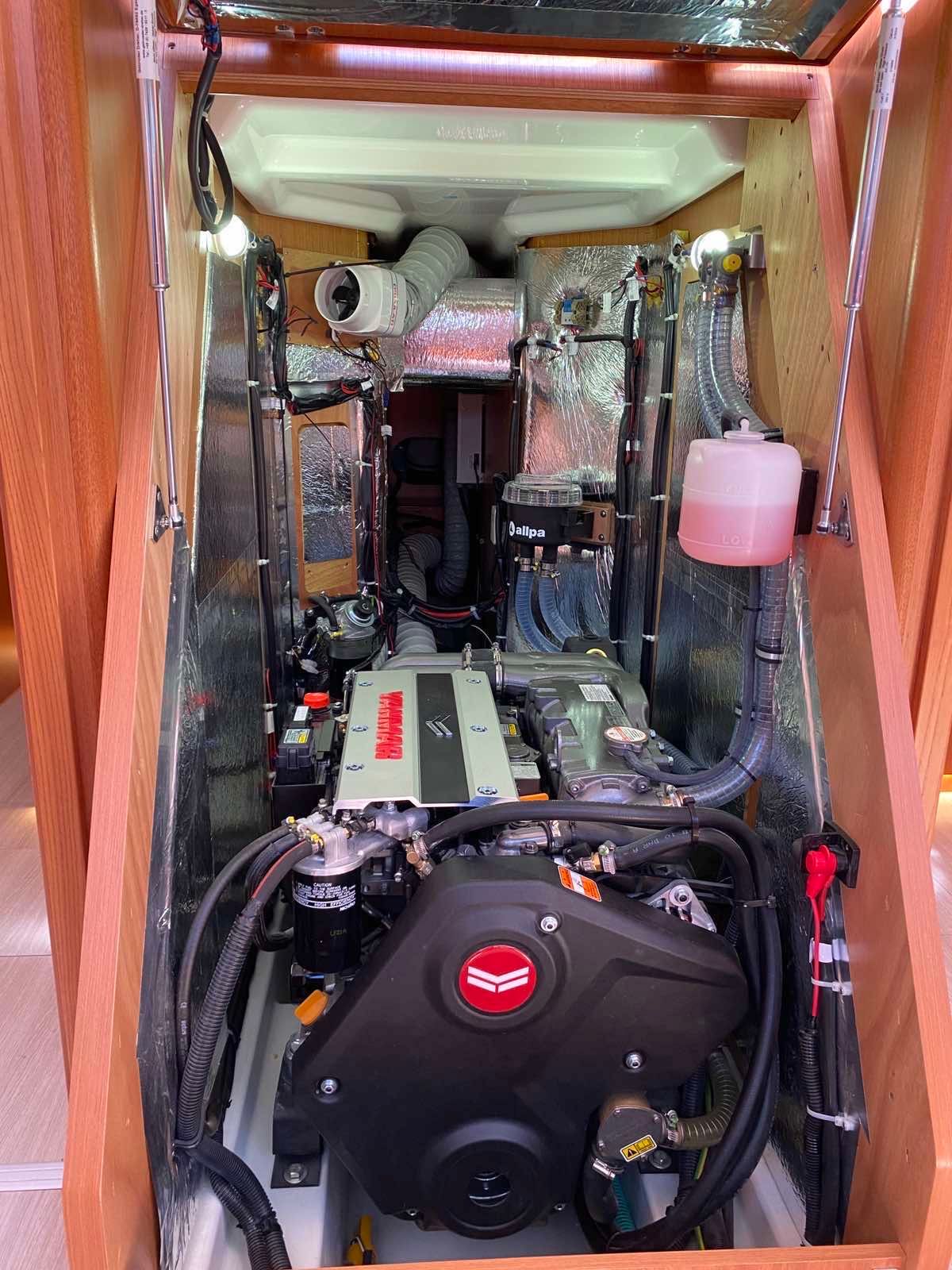 Bavaria C46 - 5